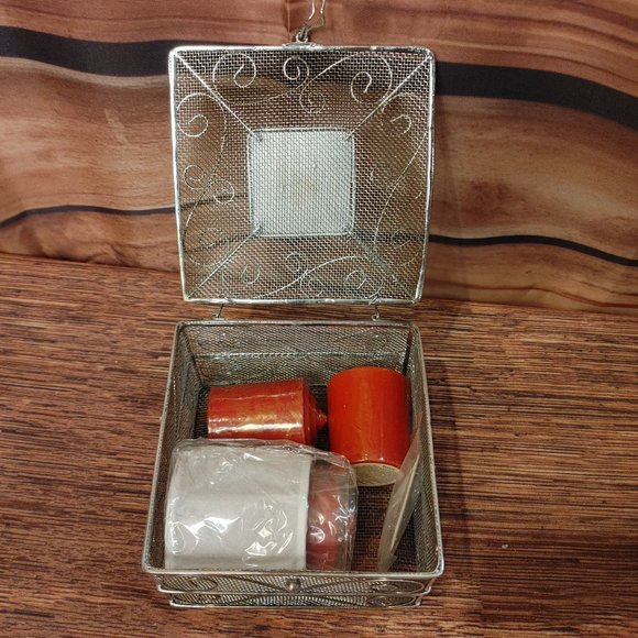 Things Remembered Silver Trinket Metal Box & Red Candle Set in Original Box - Picture 2 of 4